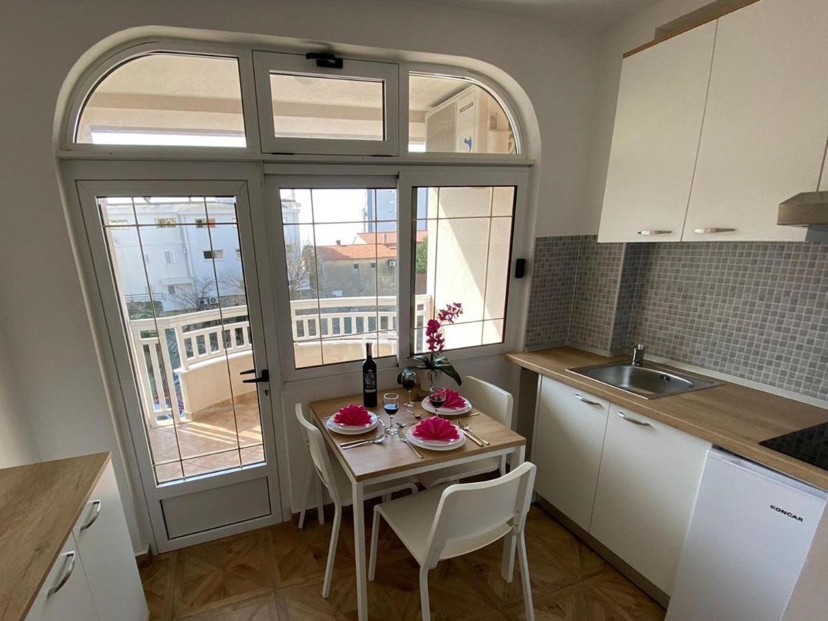 Apartments Kovac Makarska Exterior photo