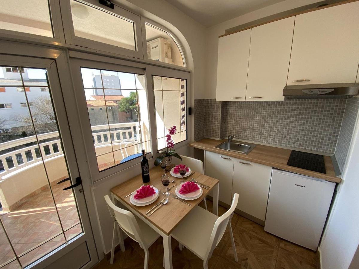 Apartments Kovac Makarska Exterior photo